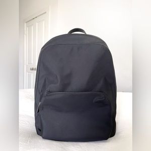 Away - The Front Pocket Backpack - Black Nylon